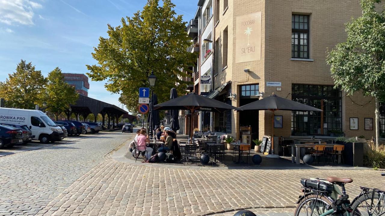 Oneluxstay Antwerp City Centre エクステリア 写真
