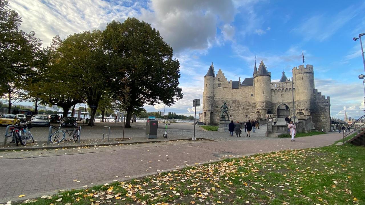 Oneluxstay Antwerp City Centre エクステリア 写真
